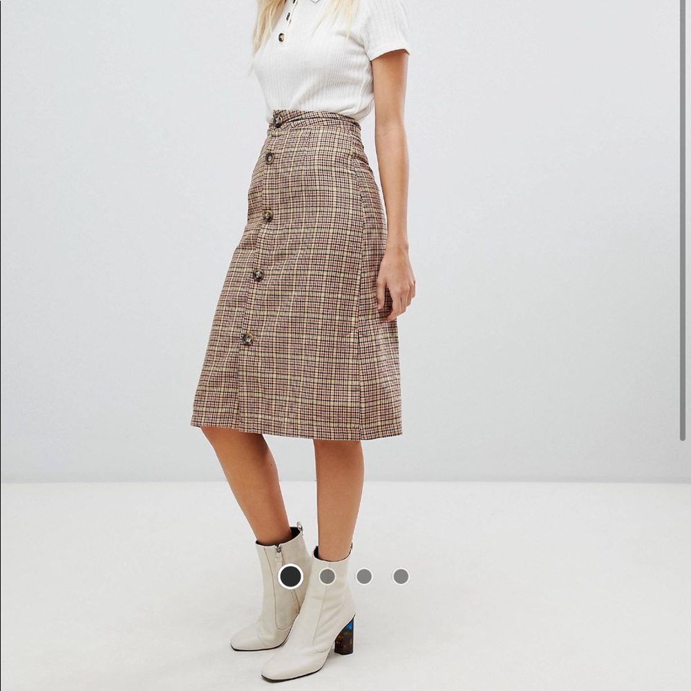 Tan Plaid Check Midi Skirt with button, size M